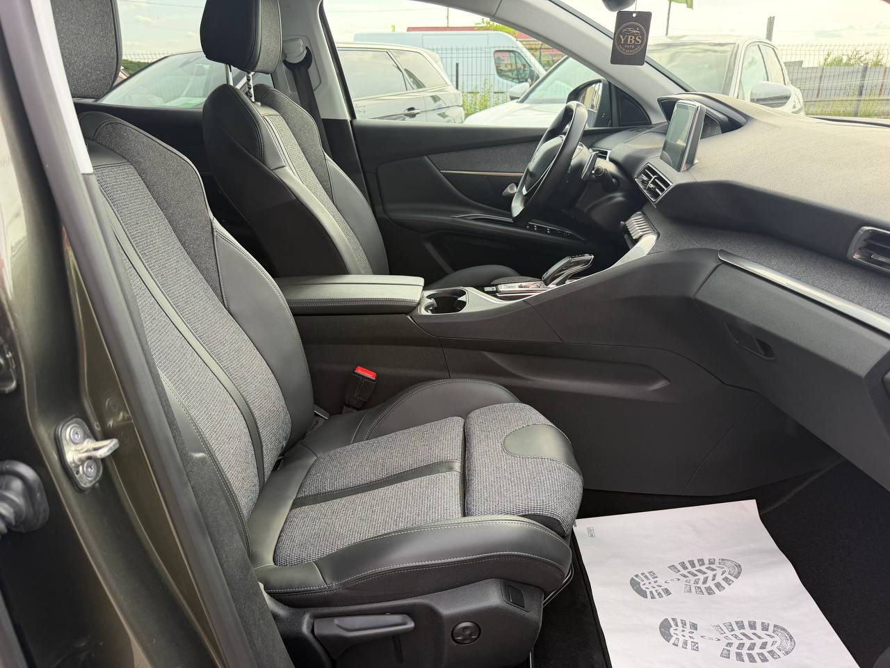 Peugeot 3008 ALLURE