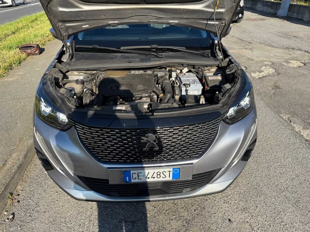Peugeot 2008 ALLURE