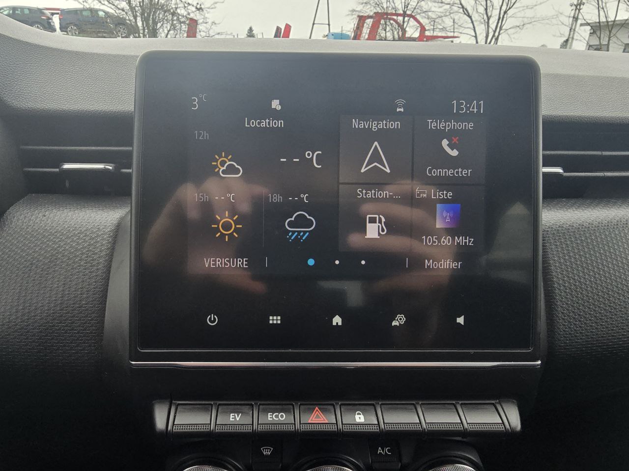 Renault Clio HYBRID Business