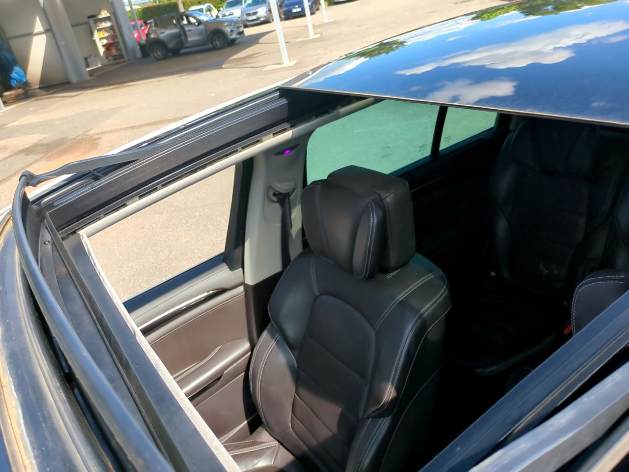 Renault Espace INITIALE PARIS