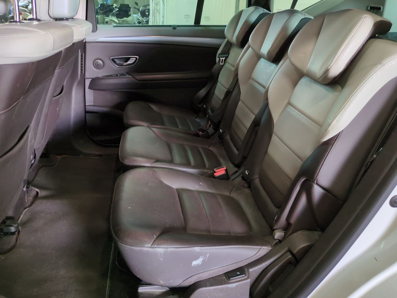 Renault Espace Initiale Paris