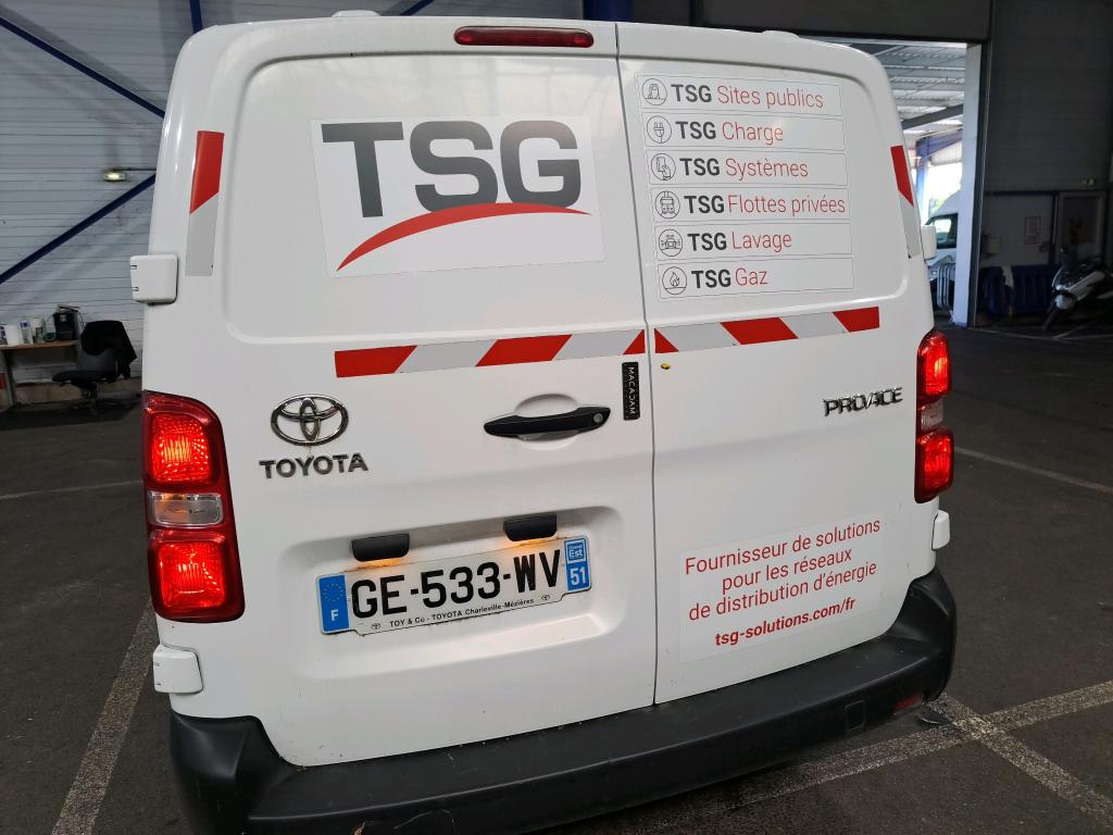 TOYOTA PROACE LONG