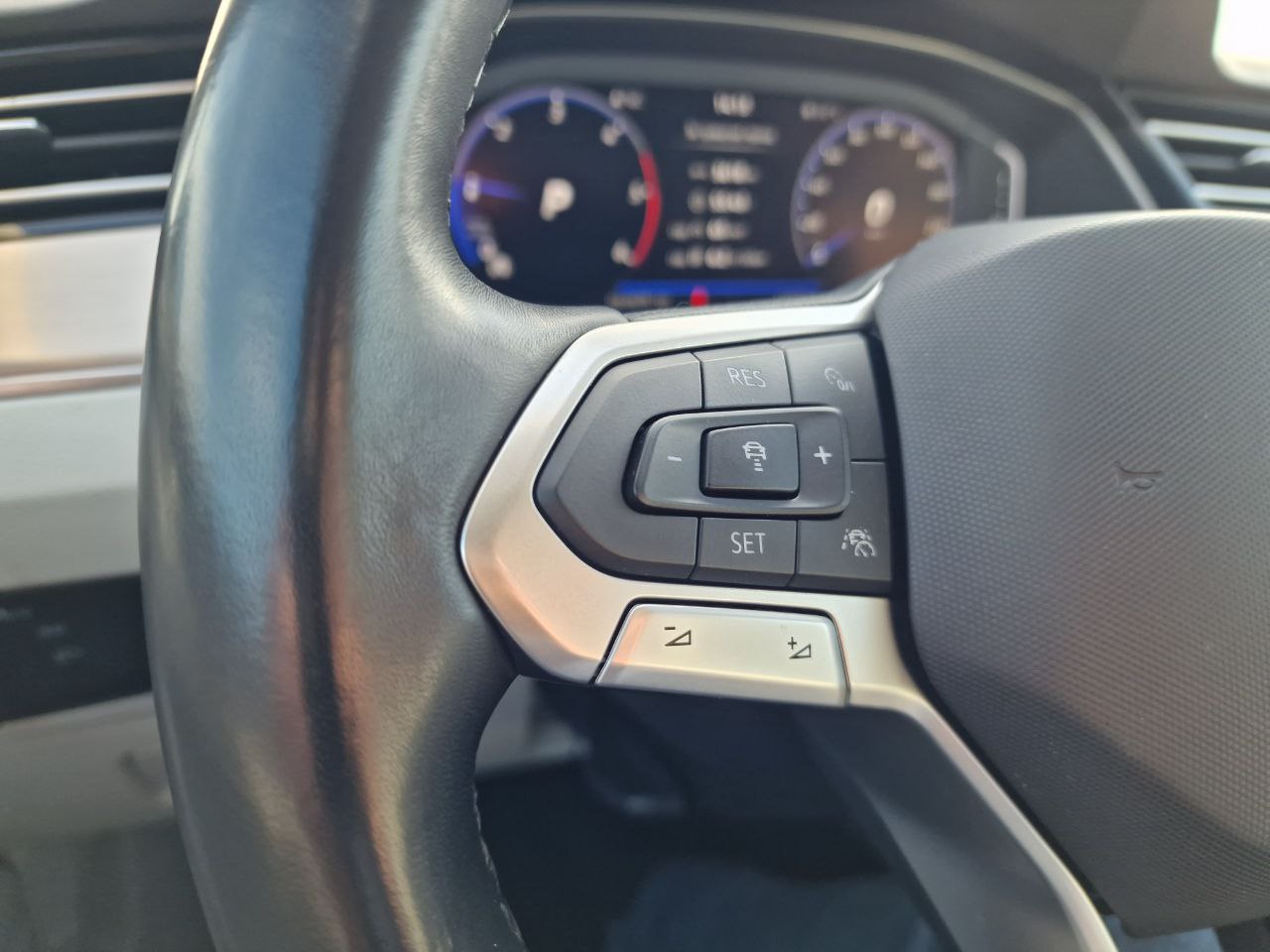 Volkswagen Passat LOUNGE