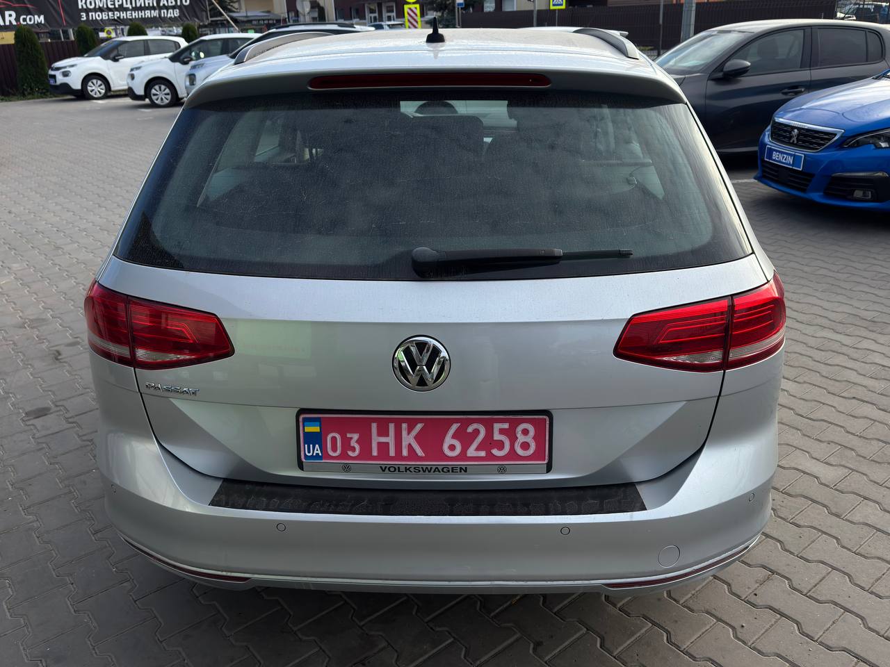 Volkswagen Passat Business+