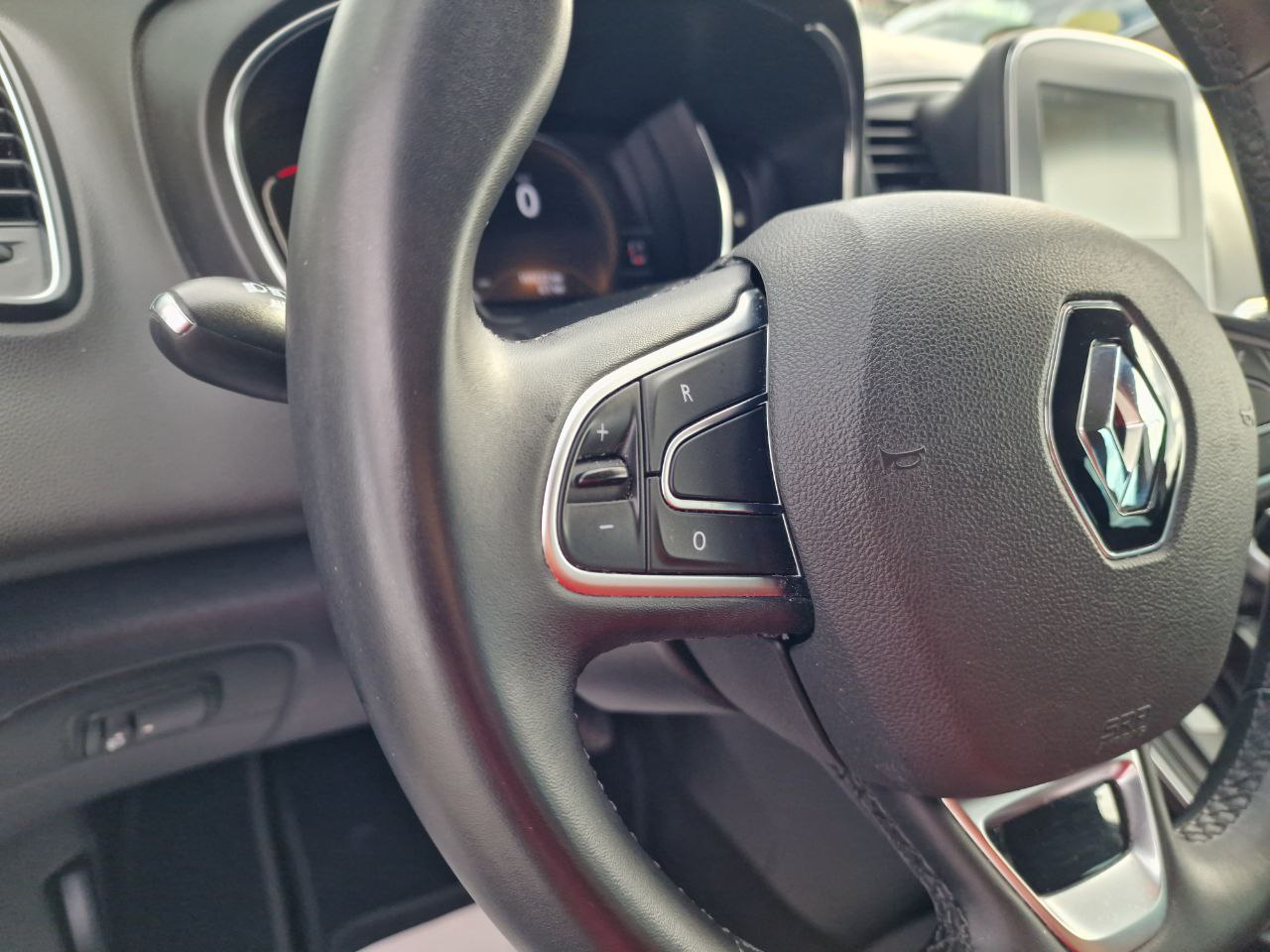 Renault Grand Scenic IV
