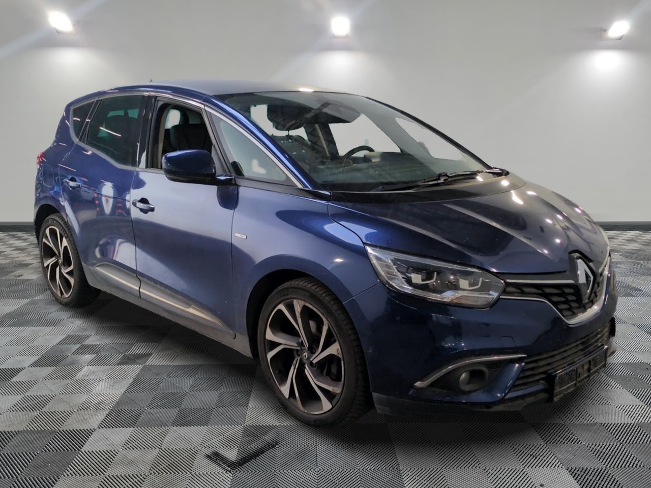 Renault Scenic Bose Edition