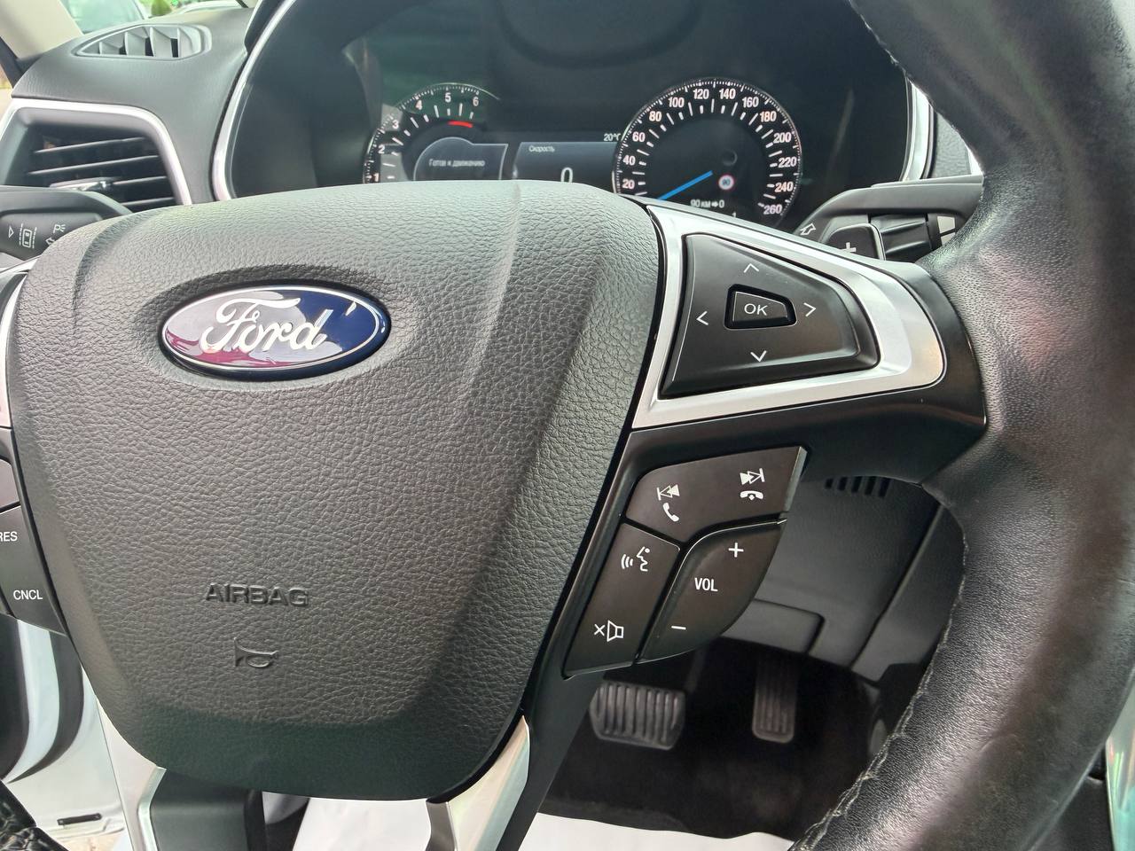 Ford S-Max Titanium
