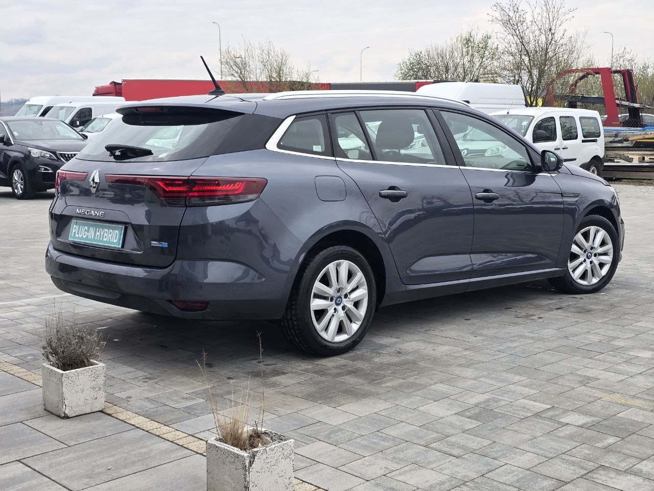 Renault Megane Business HYBRID