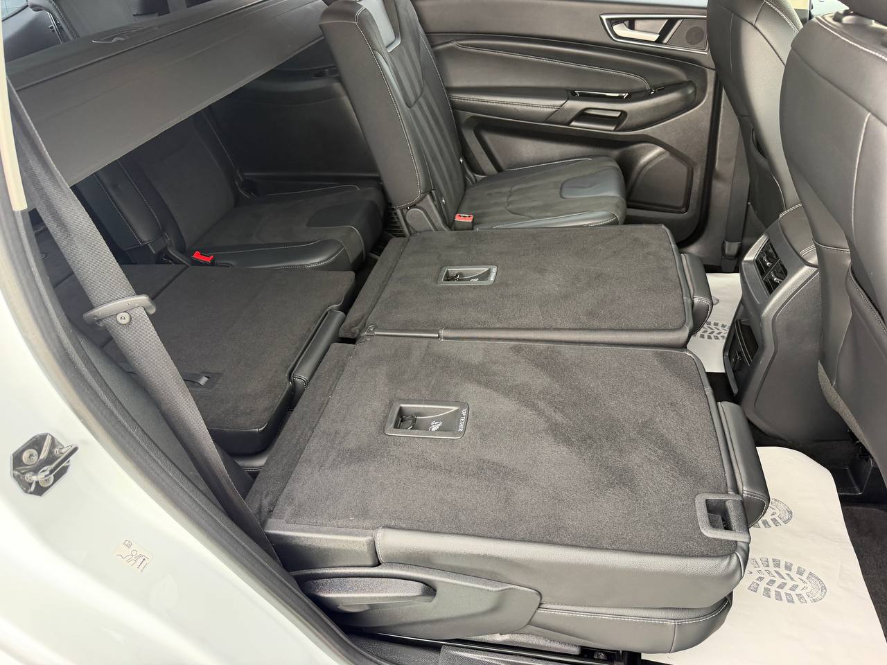 Ford S-Max Titanium