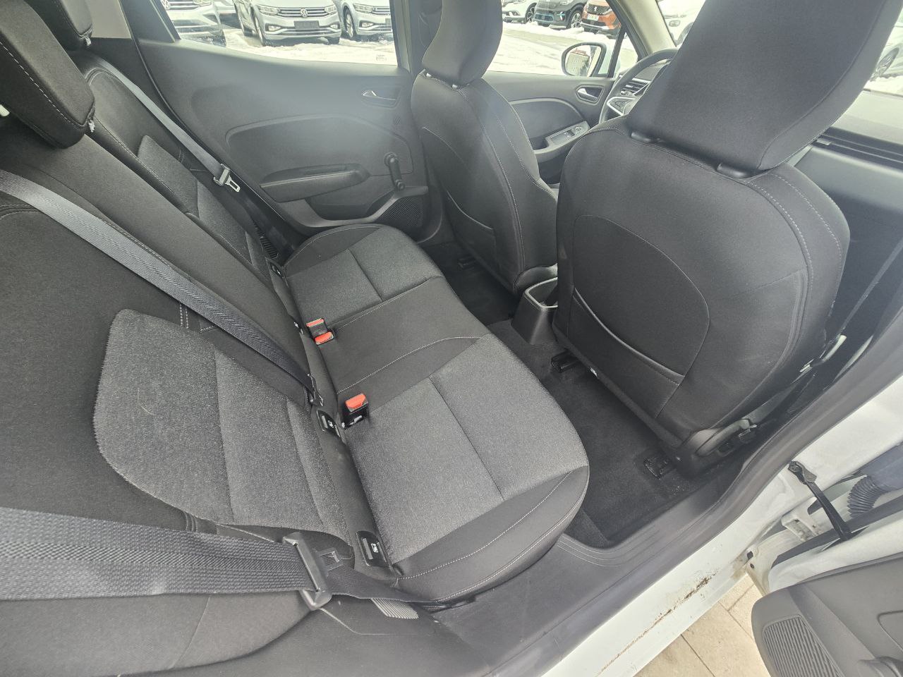 Renault Clio HYBRID Business