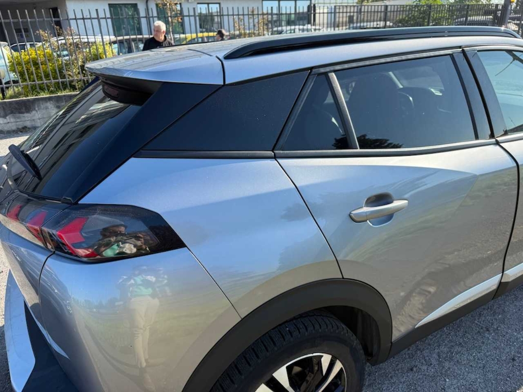 Peugeot 2008 ALLURE