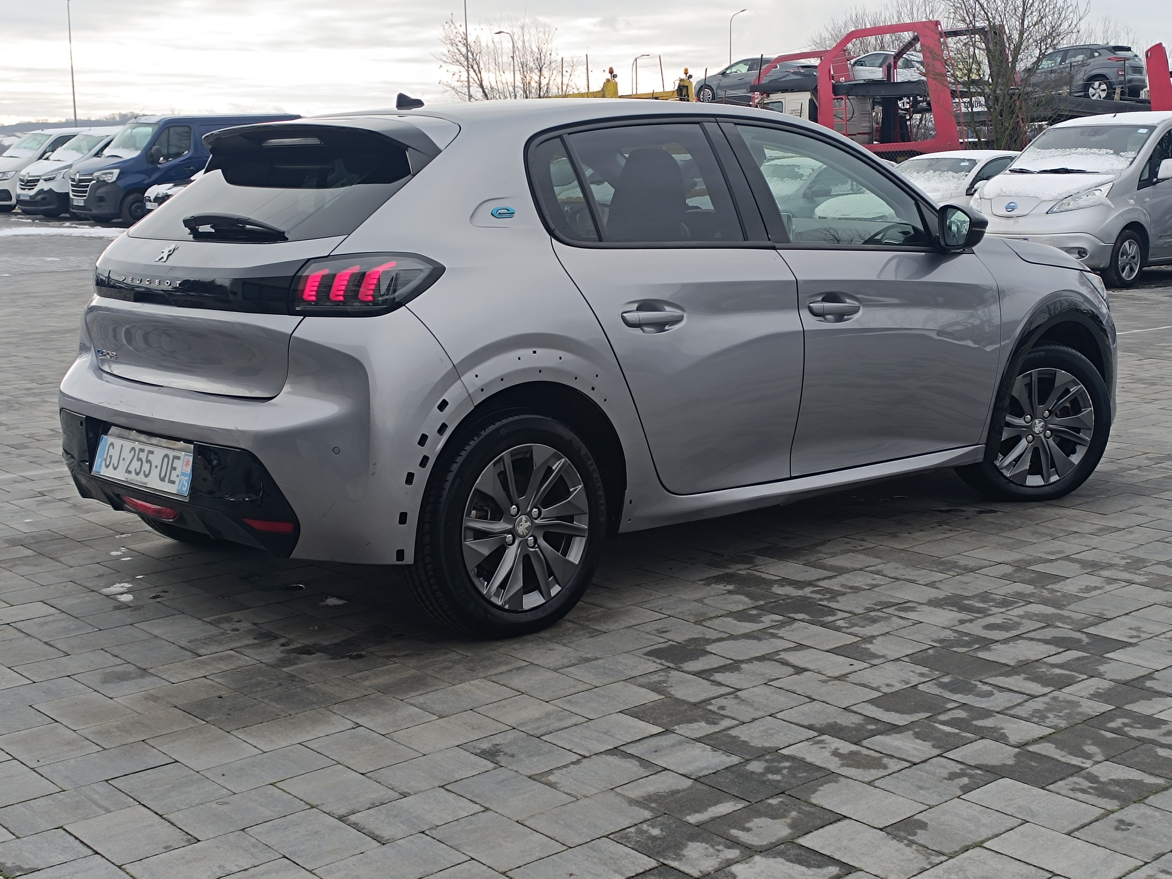 Peugeot 208 ELECTRIQUE