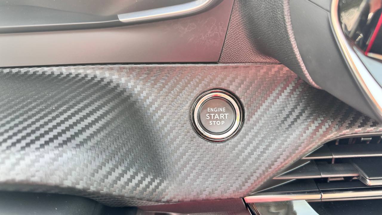 Peugeot 2008 ALLURE