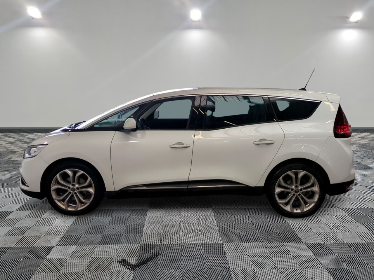 Renault Grand Scenic IV