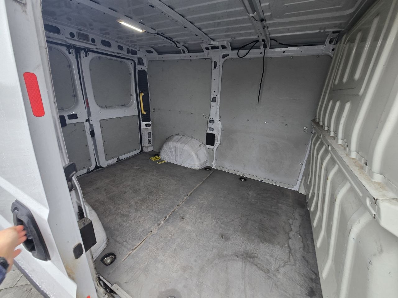 Peugeot Boxer Tole L1H1 Asphalt