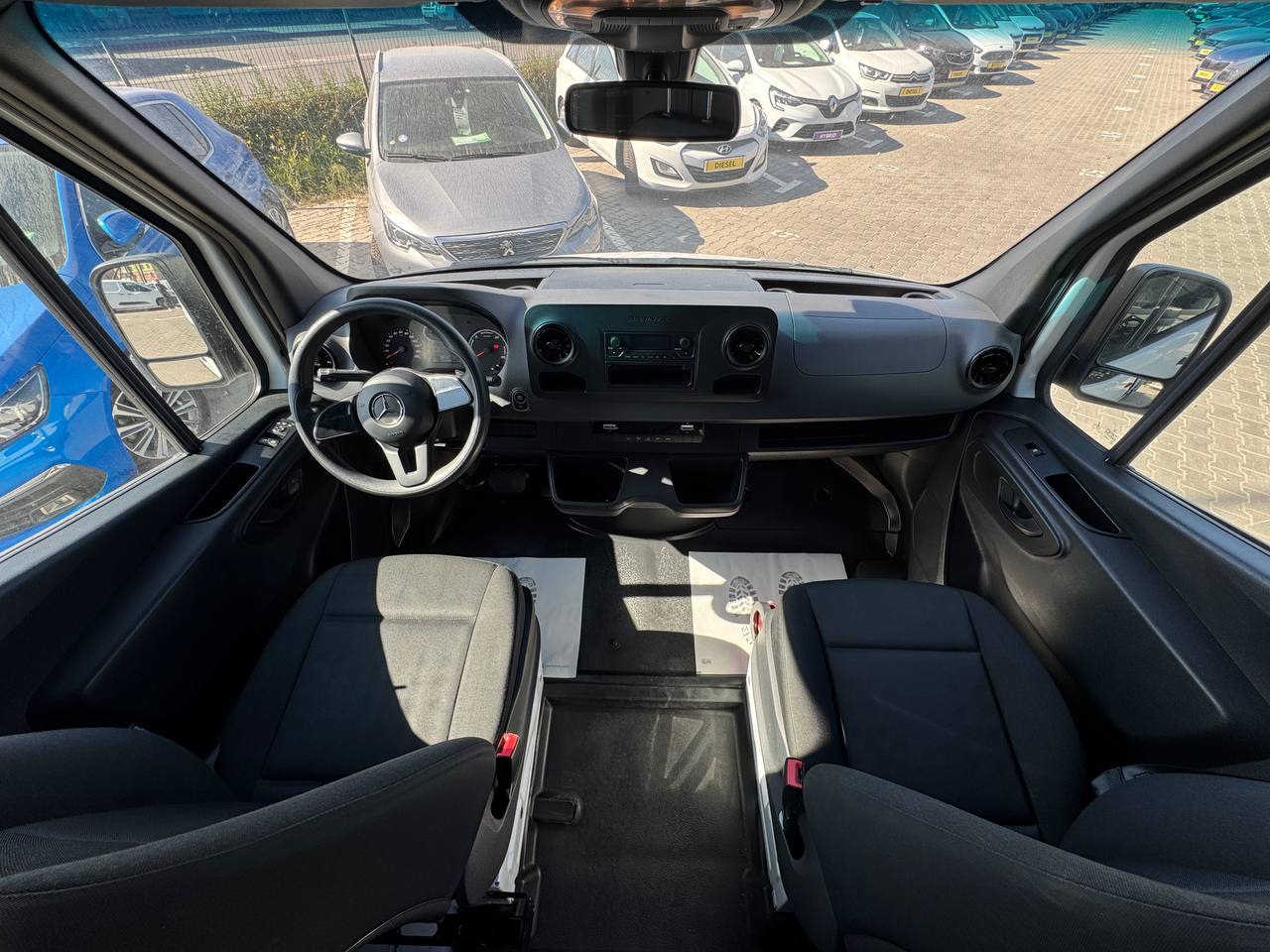 Mercedes-Benz E-Sprinter FWD