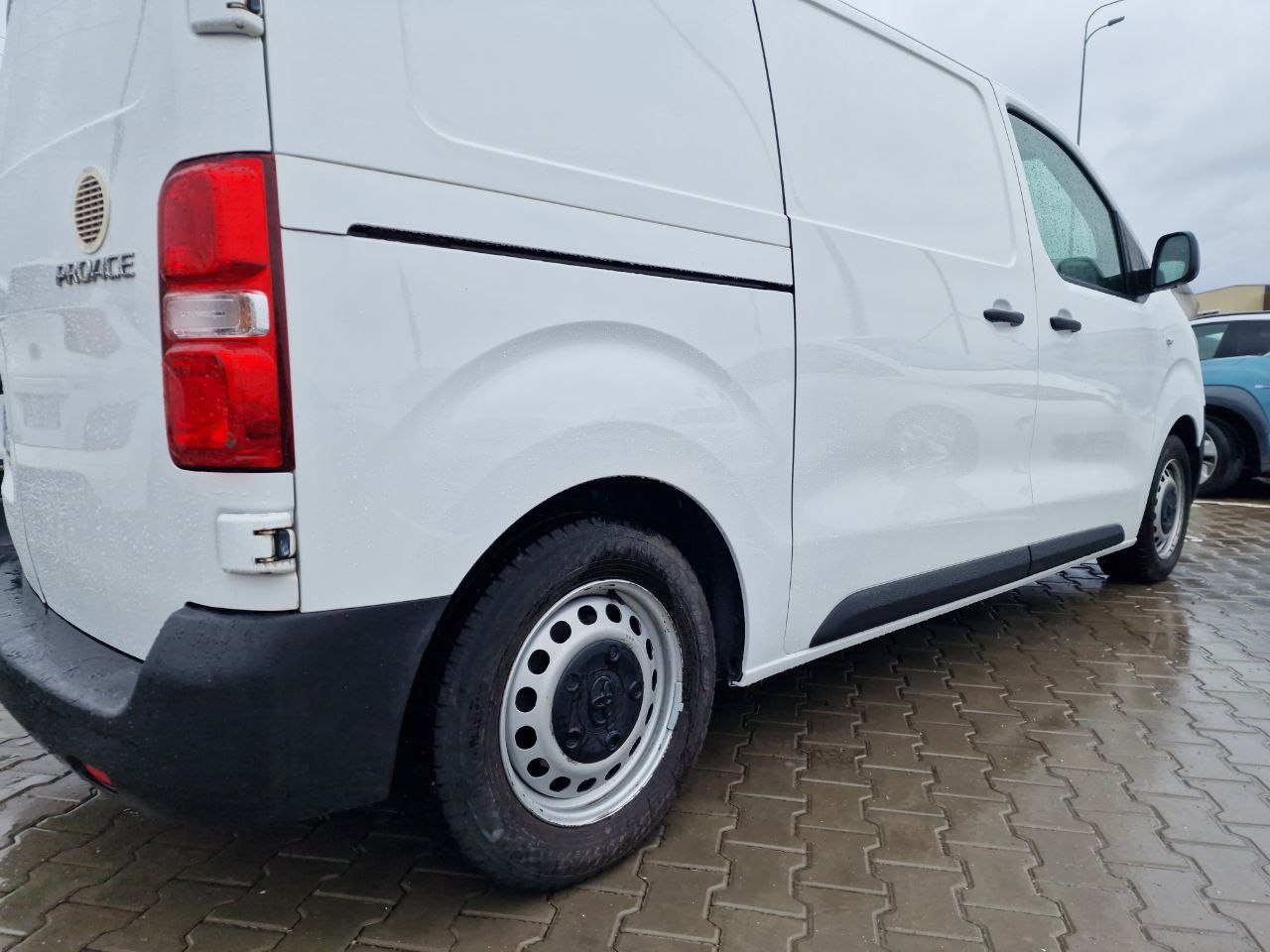 TOYOTA PROACE MEDIUM