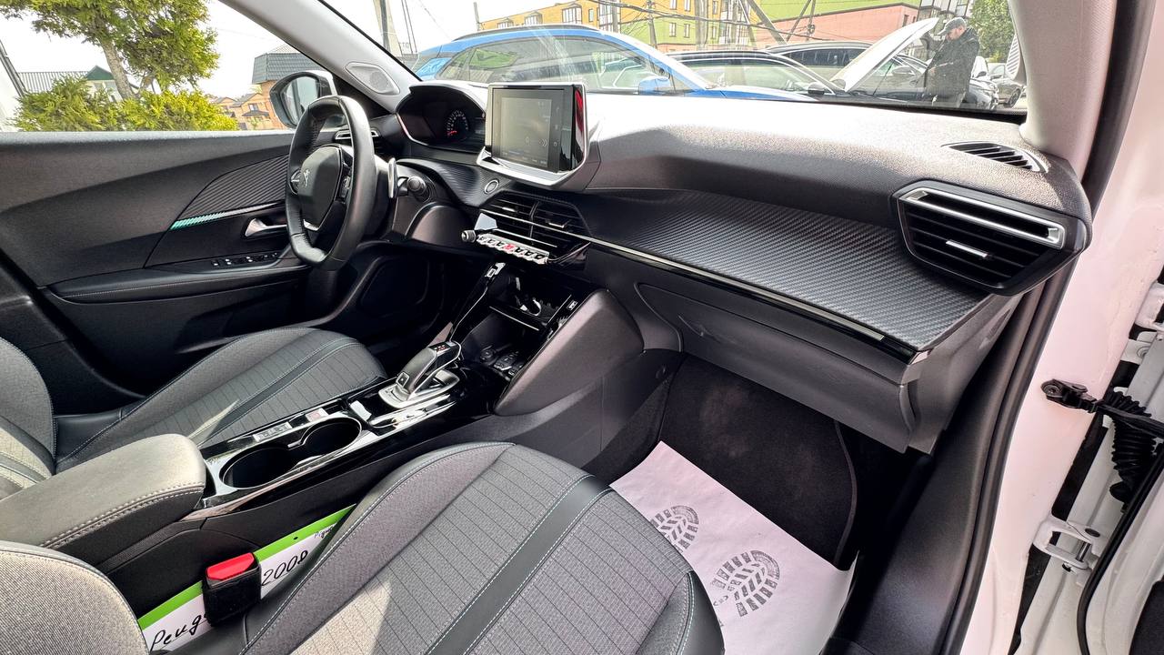 Peugeot 2008 ALLURE