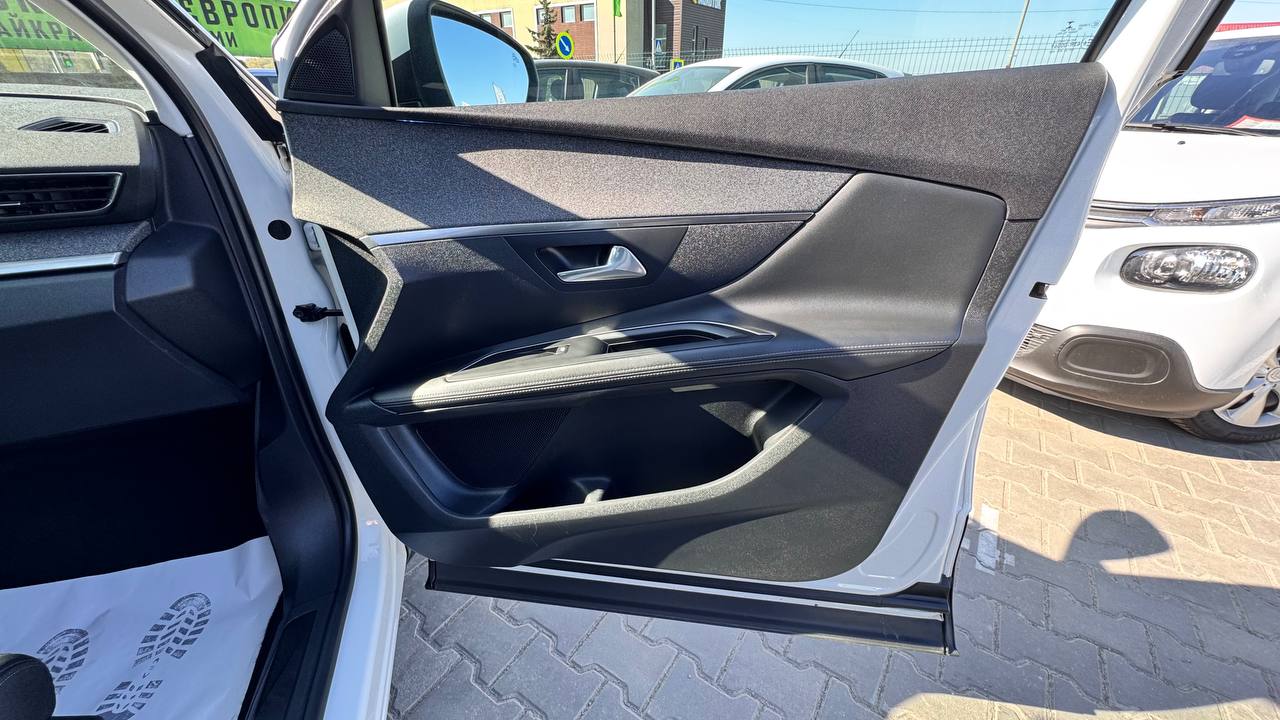Peugeot 3008 ALLURE