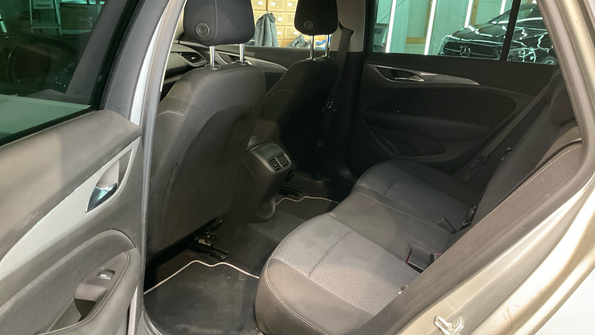 Opel Insignia Business Edition