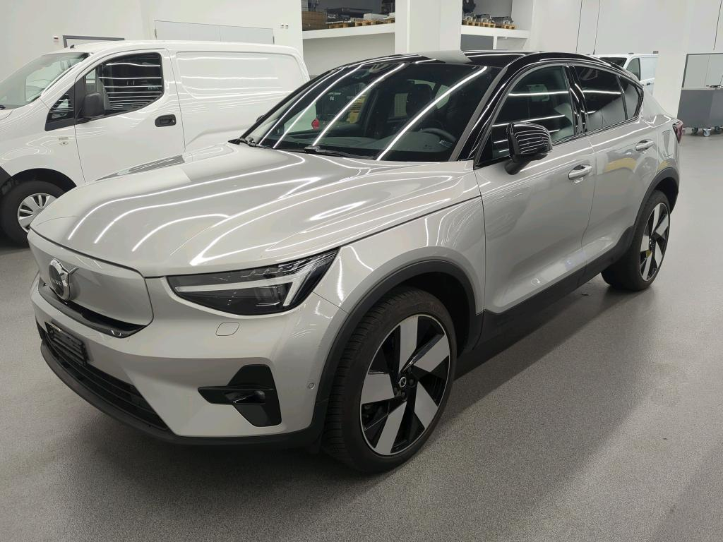 VOLVO C40