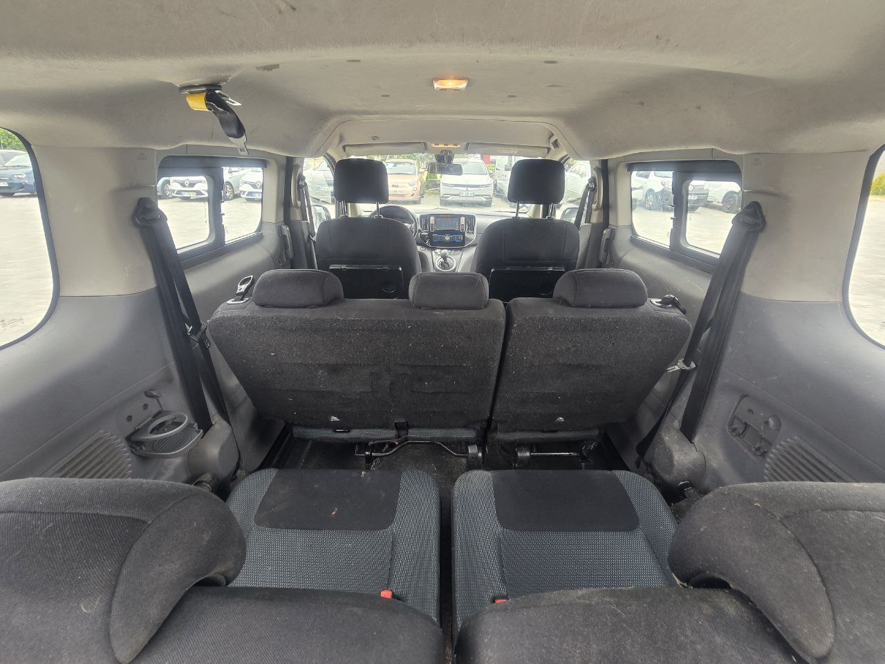 Nissan E-NV200