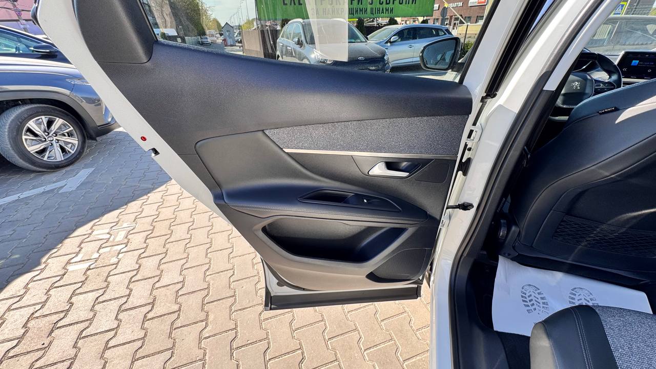 Peugeot 3008 ALLURE