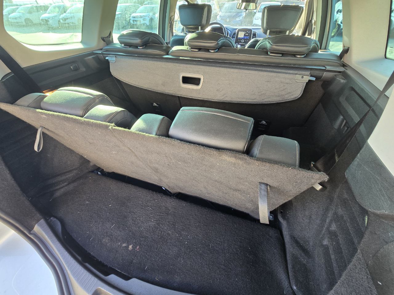 Renault GRAND Scenic Business+