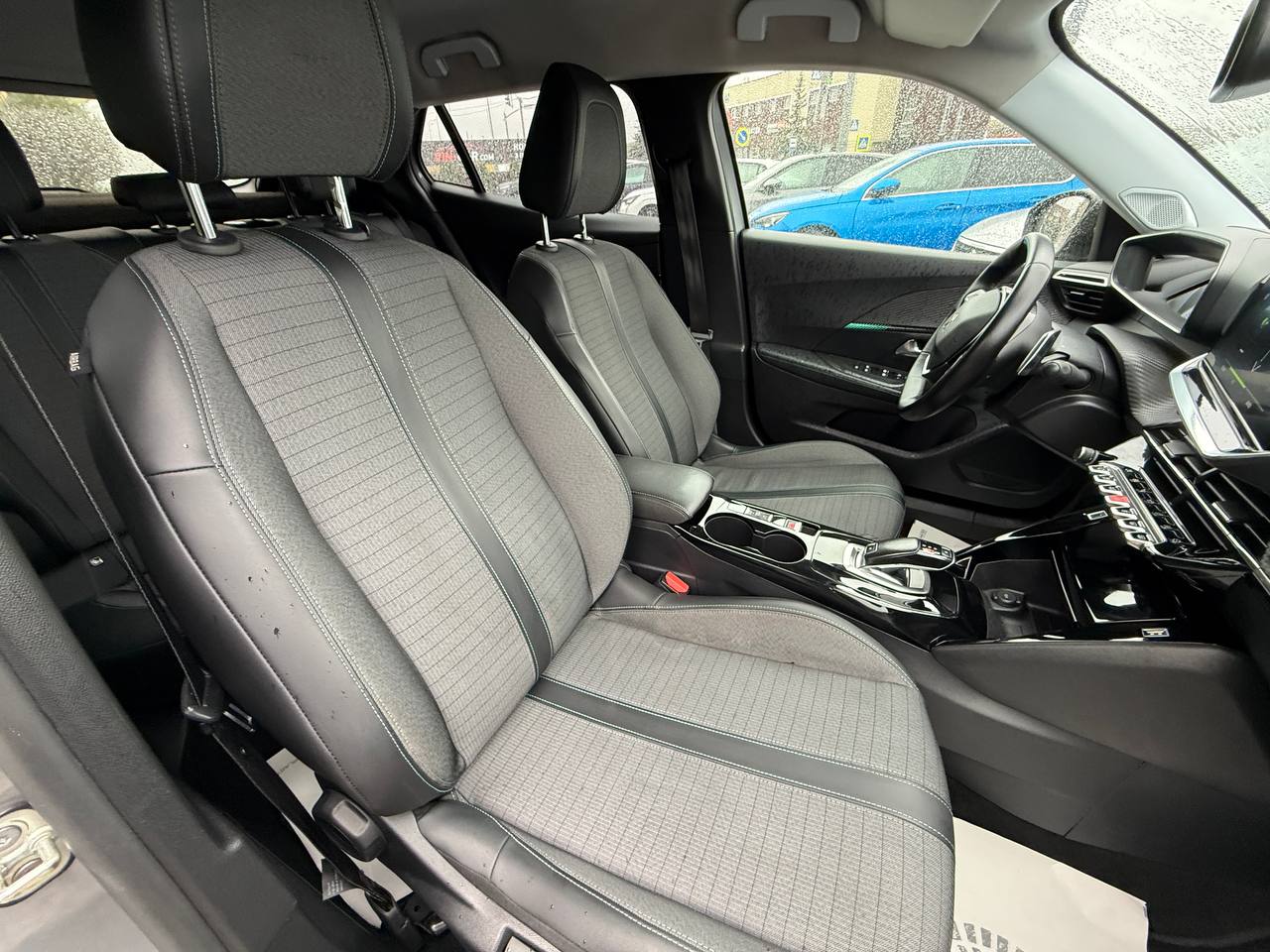 Peugeot 2008 ALLURE