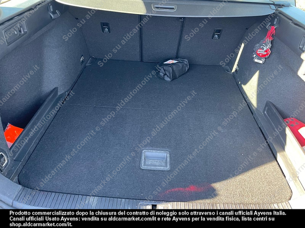 Volkswagen Passat Business