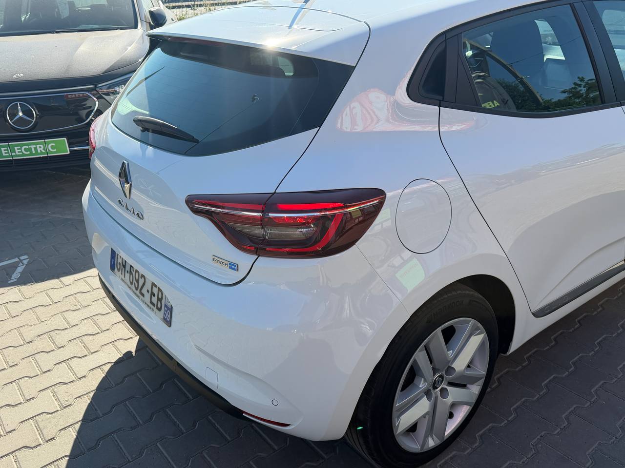 Renault Clio Business Hybrid