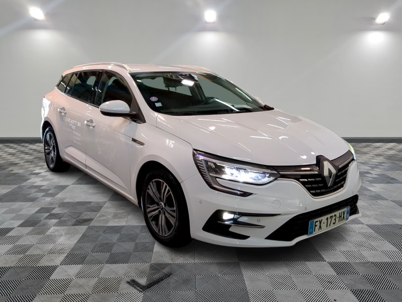 Renault Megane Intens HYBRID