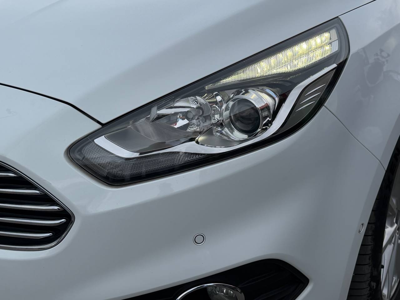 Ford S-Max Titanium