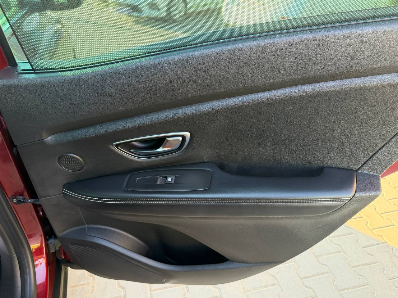 Renault Scenic INITIALE PARIS