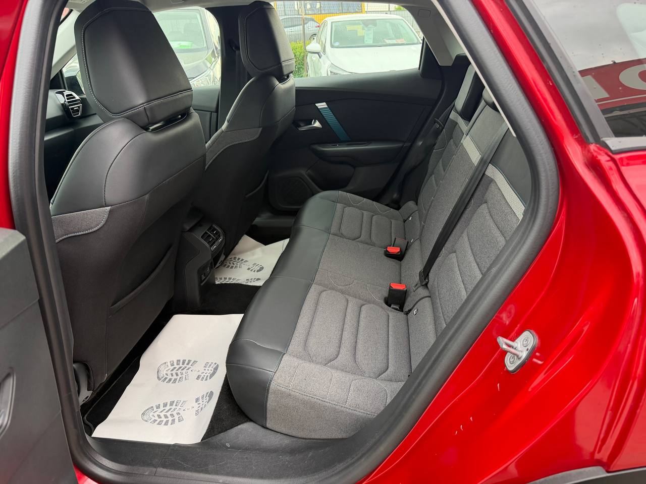 Citroen E-C4