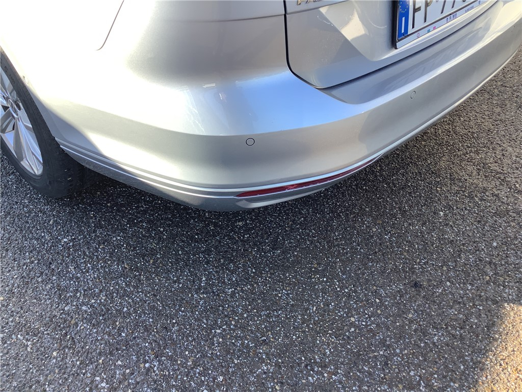 Volkswagen Passat Business+