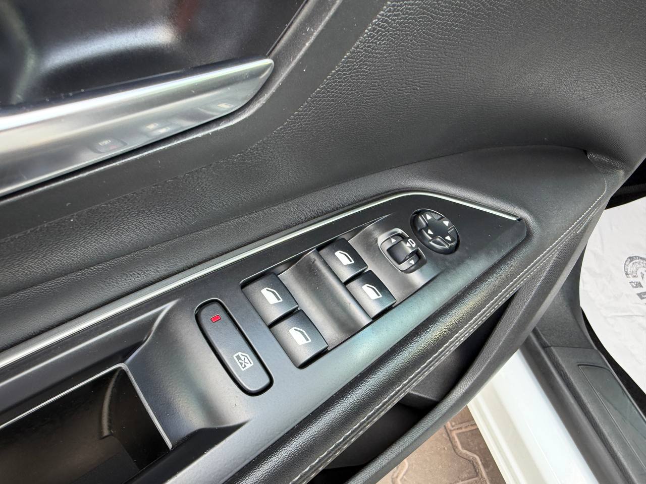 Peugeot 5008 ALLURE