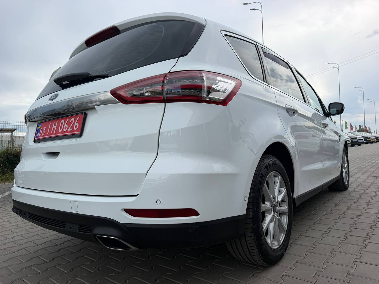 Ford S-Max Titanium