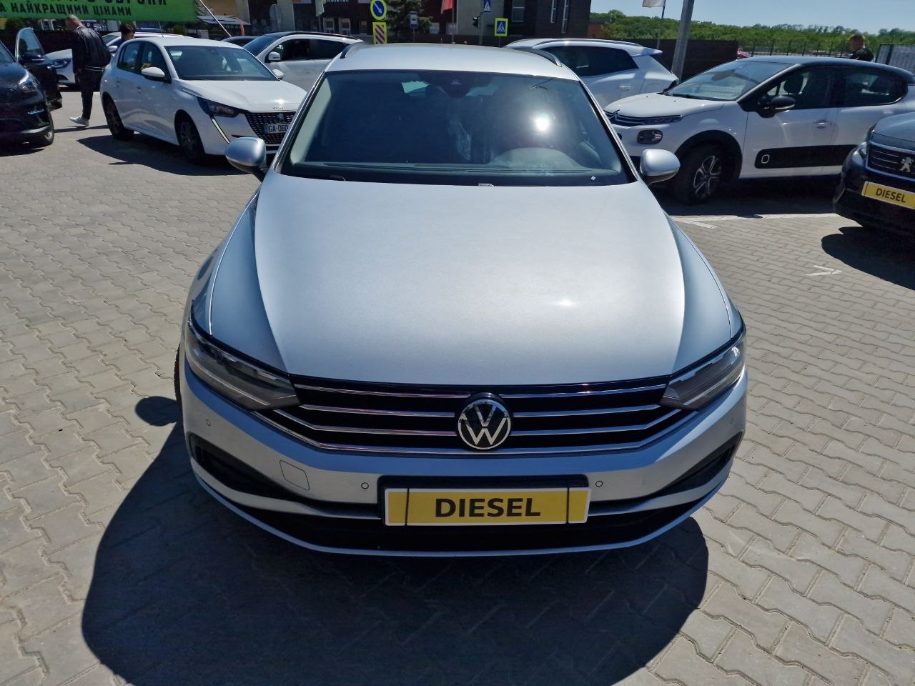 Volkswagen Passat Business+