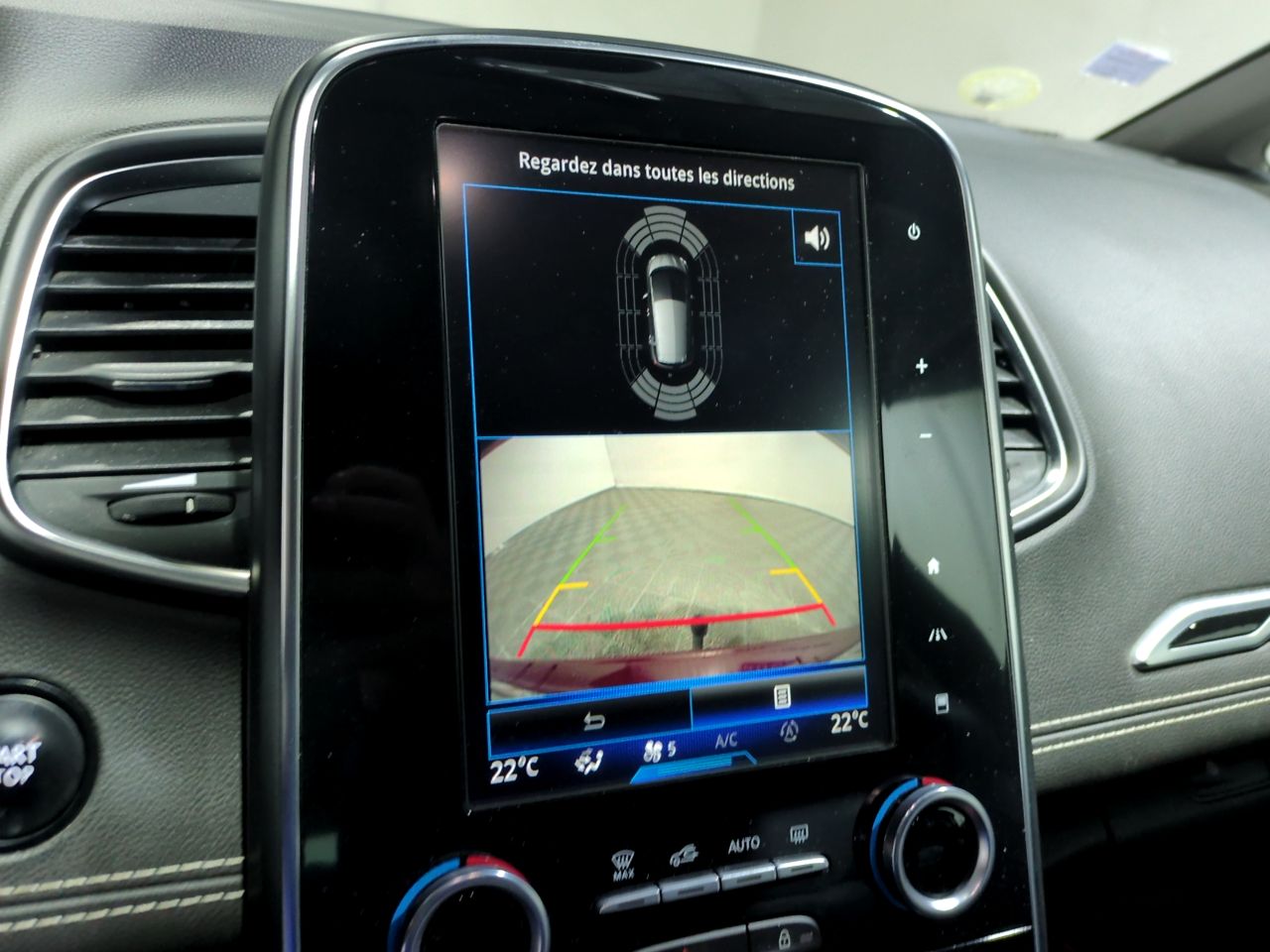 Renault Scenic INITIALE PARIS