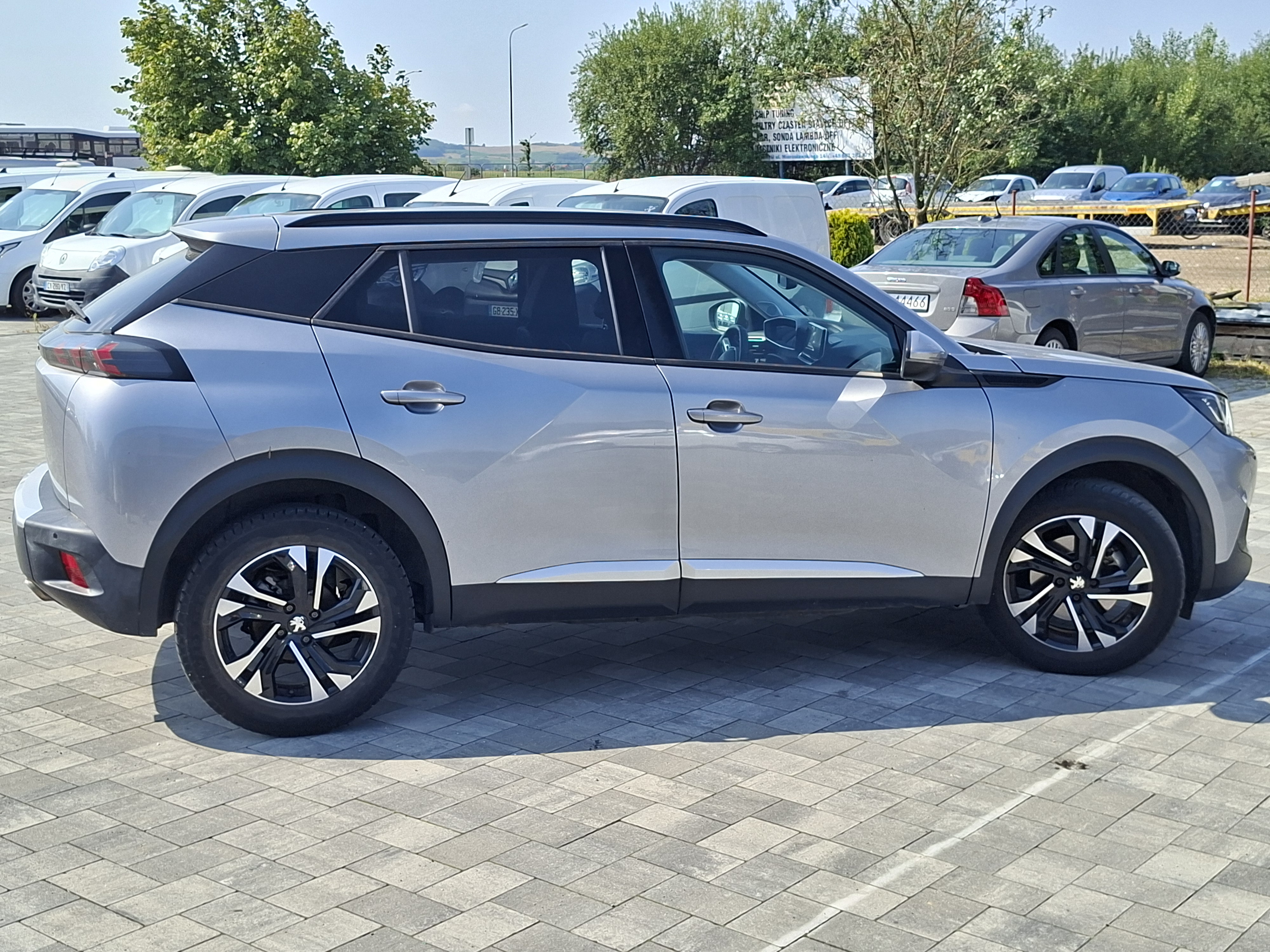 Peugeot 2008 ALLURE