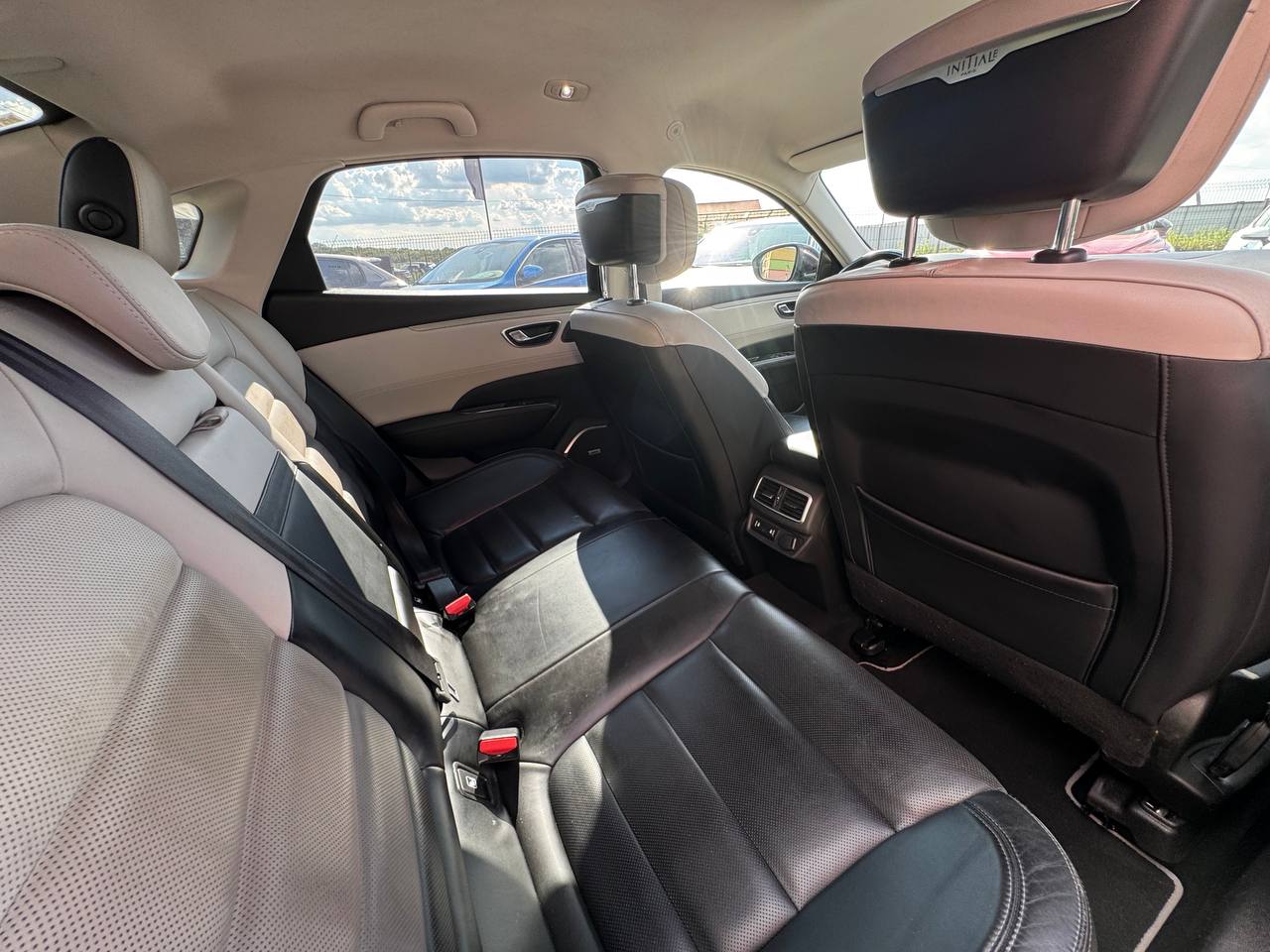 Renault Talisman INITIALE PARIS