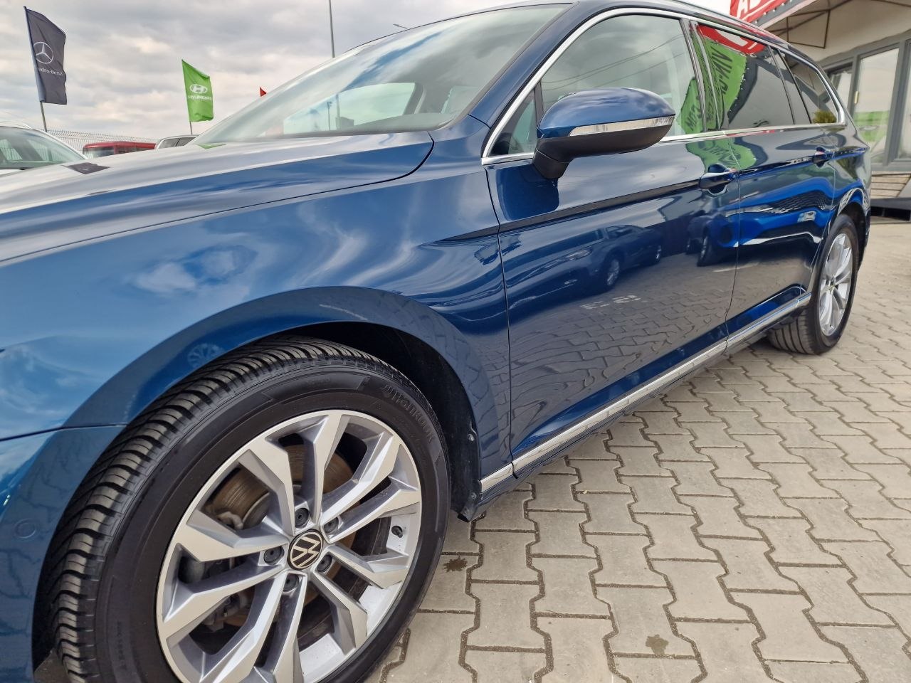 Volkswagen Passat LOUNGE
