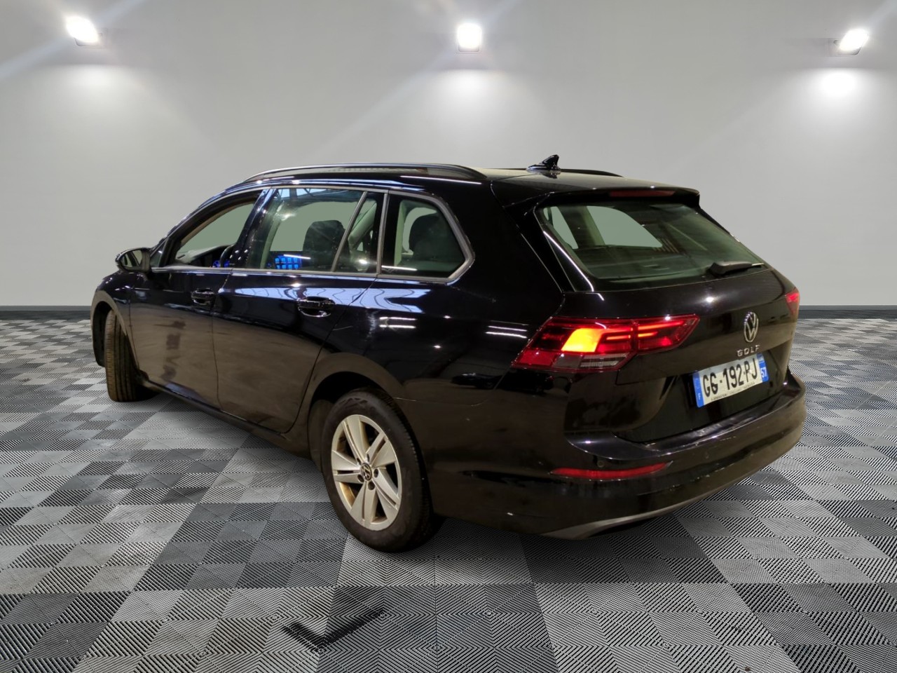 Volkswagen Golf Life Business