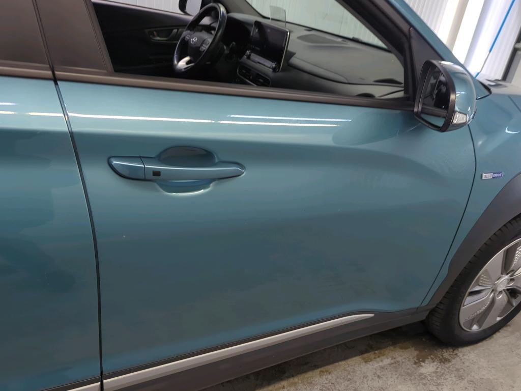 Hyundai Kona Premium