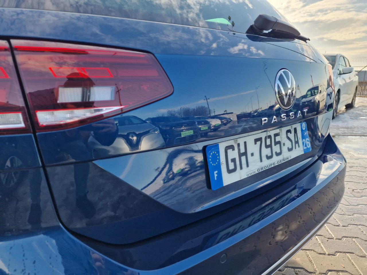 Volkswagen Passat LOUNGE