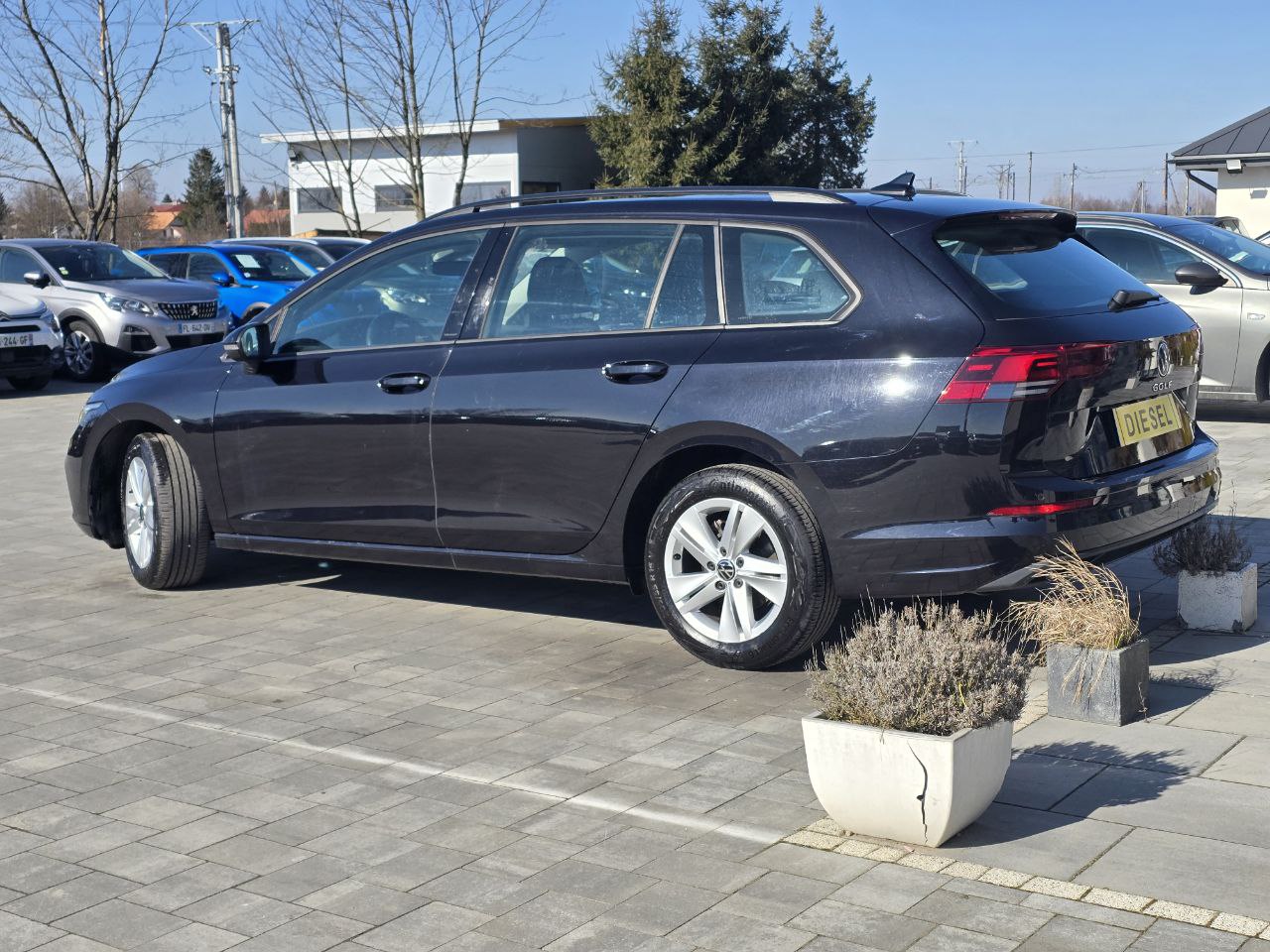 Volkswagen Golf Life Business