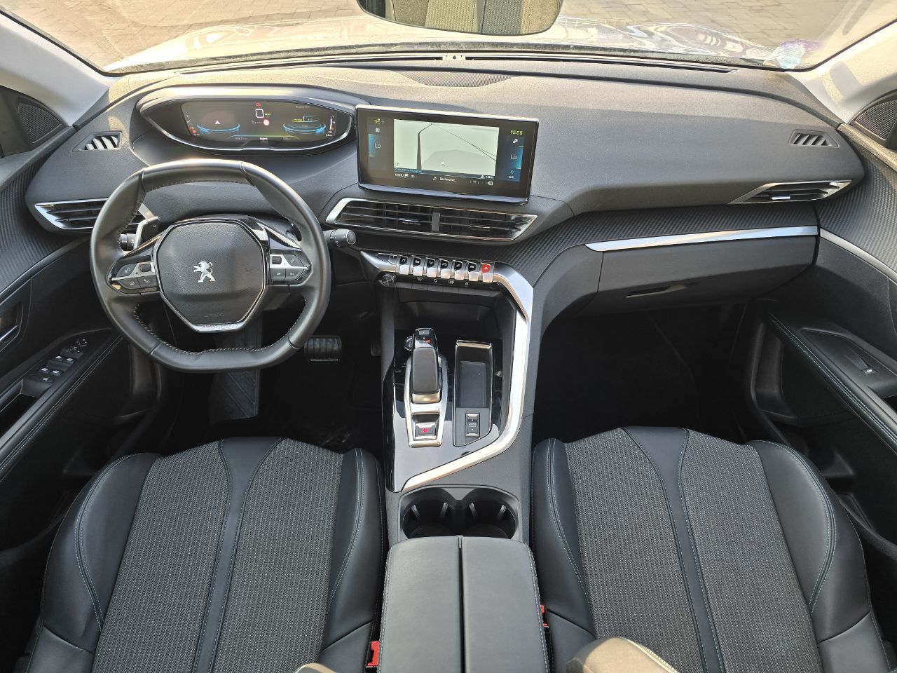 Peugeot 3008 Allure HYBRID