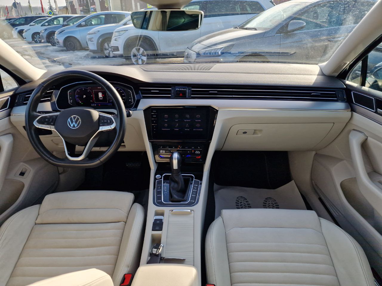 Volkswagen Passat LOUNGE