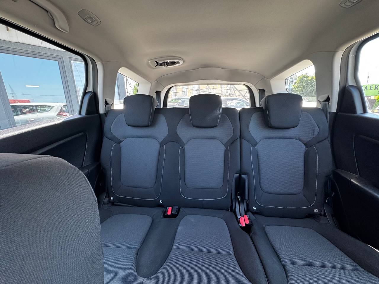 Renault GRAND Scenic Life